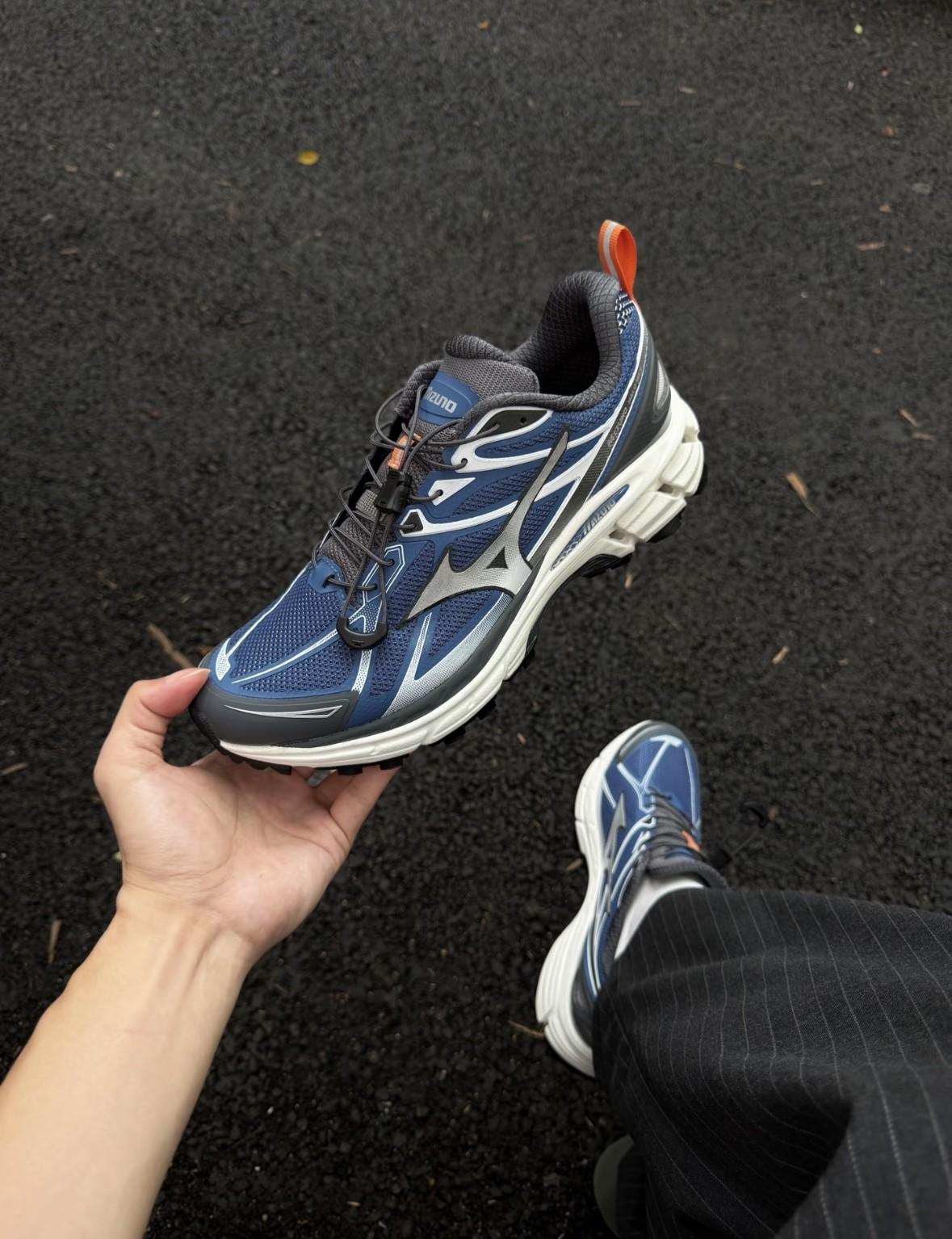 被配色硬控!Mizuno这双也太帅啦